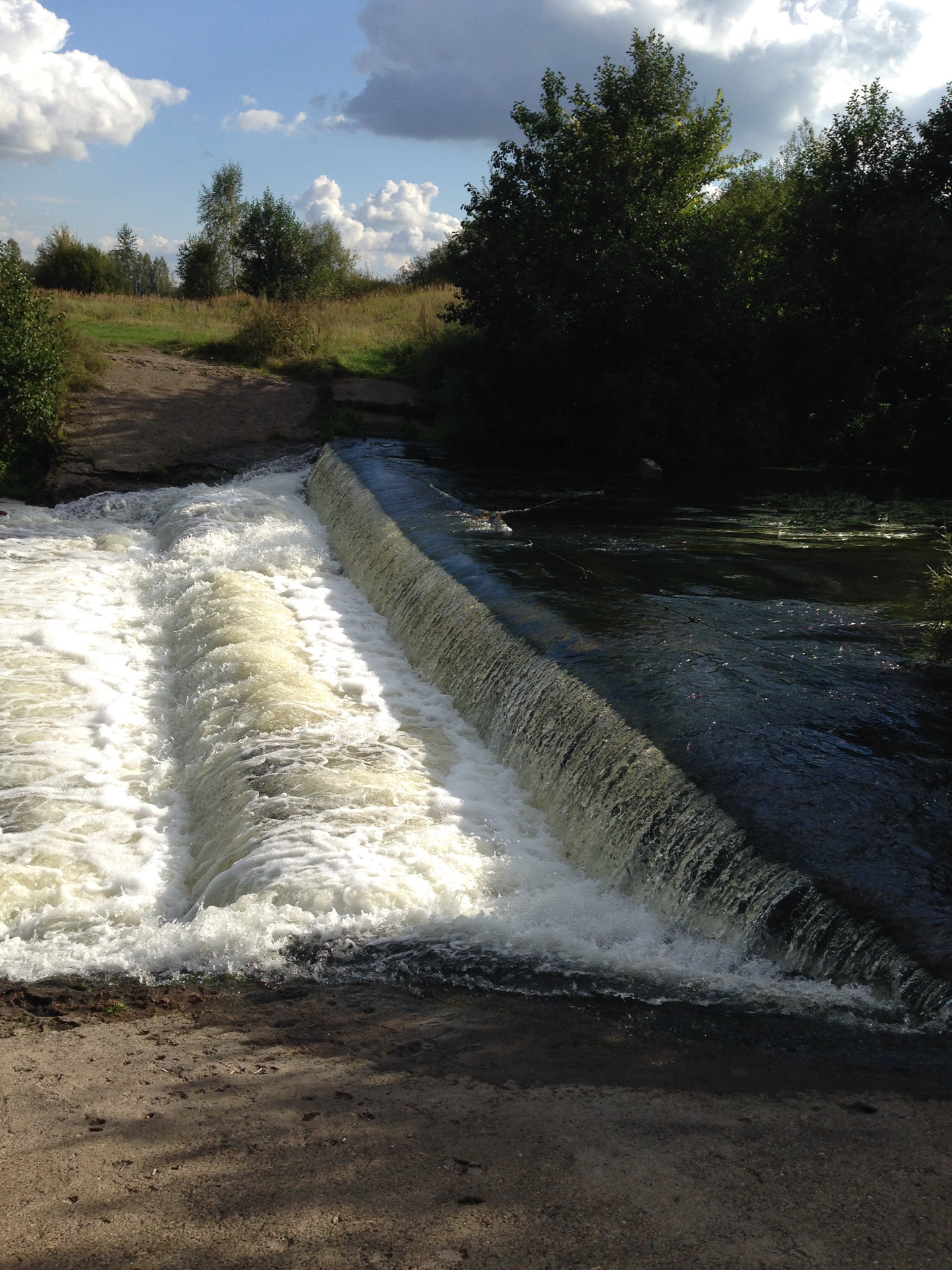 Водопад в городе