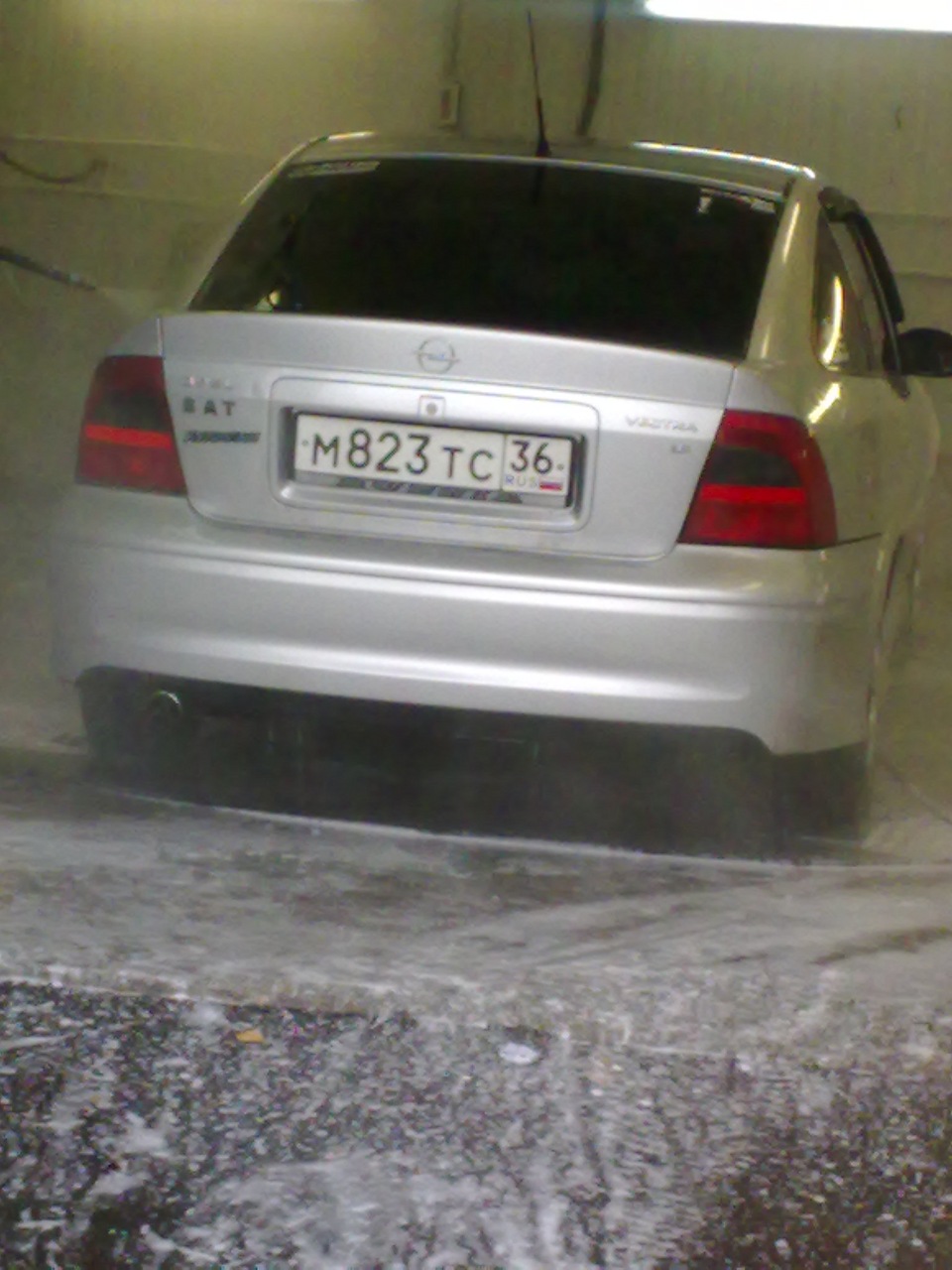 Мойка в СВАО…За 200р. — Opel Vectra B, 1,8 л, 2001 года | мойка | DRIVE2