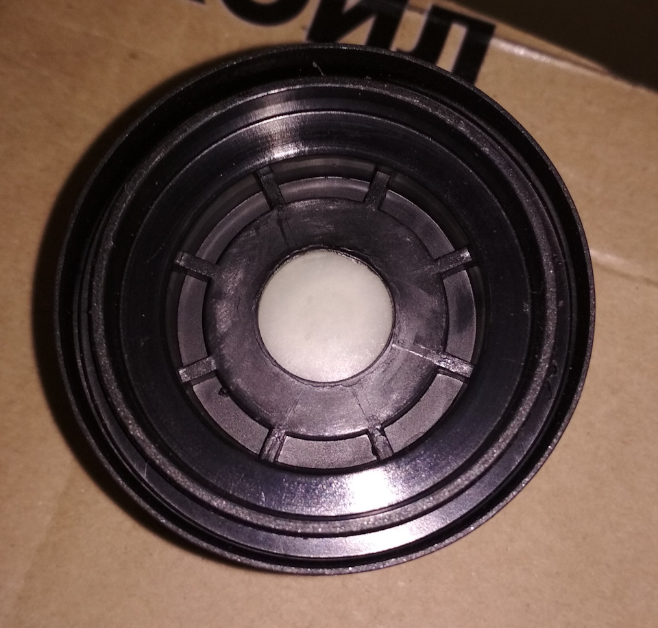 клапан фильтра вид сверху — KIA Sorento (1G)