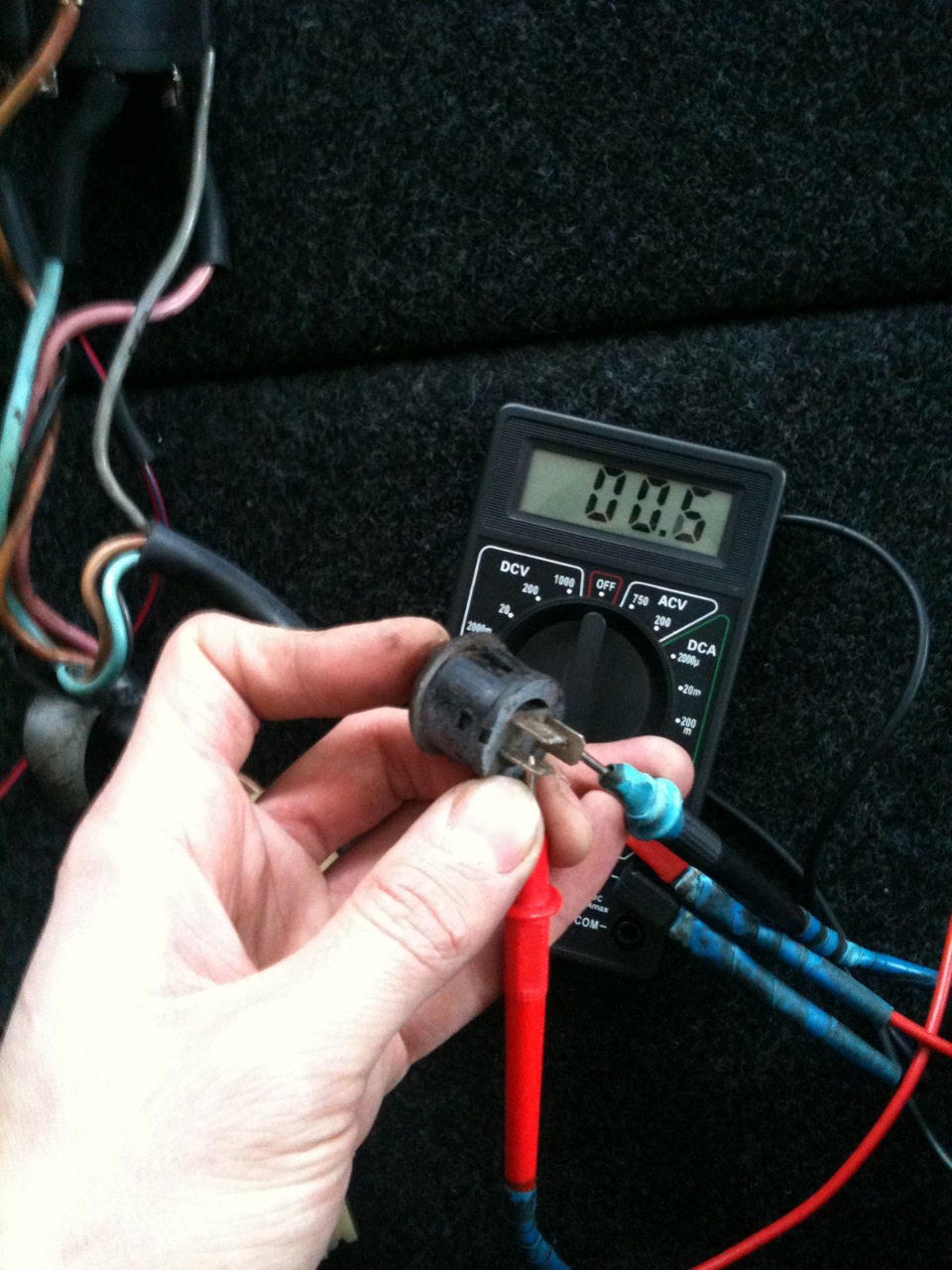 После поломки замка зажигания стартер с кнопки. — Lada 21083, 1,5 л ...