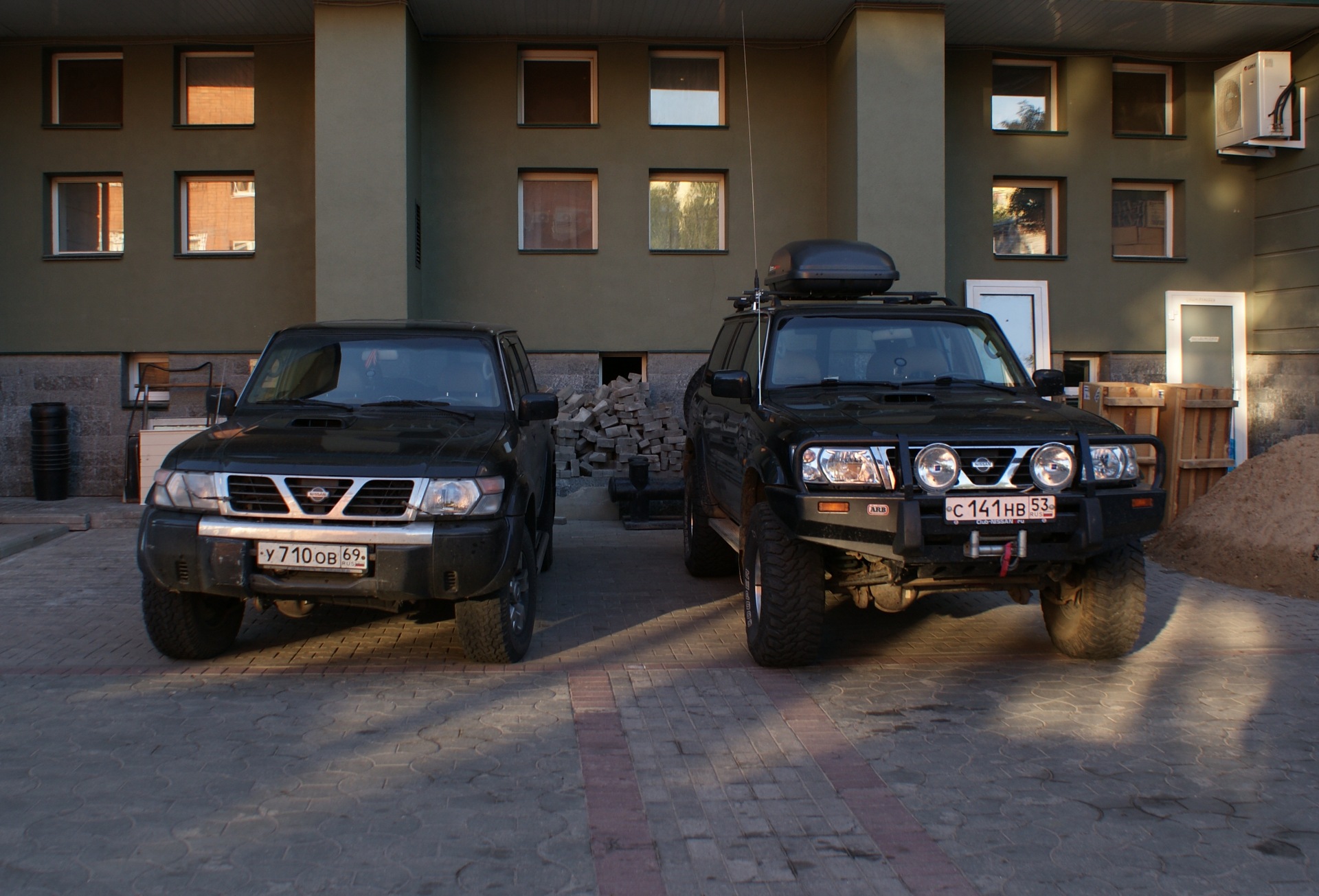 Фото в бортжурнале Nissan Patrol GR II (Y61)