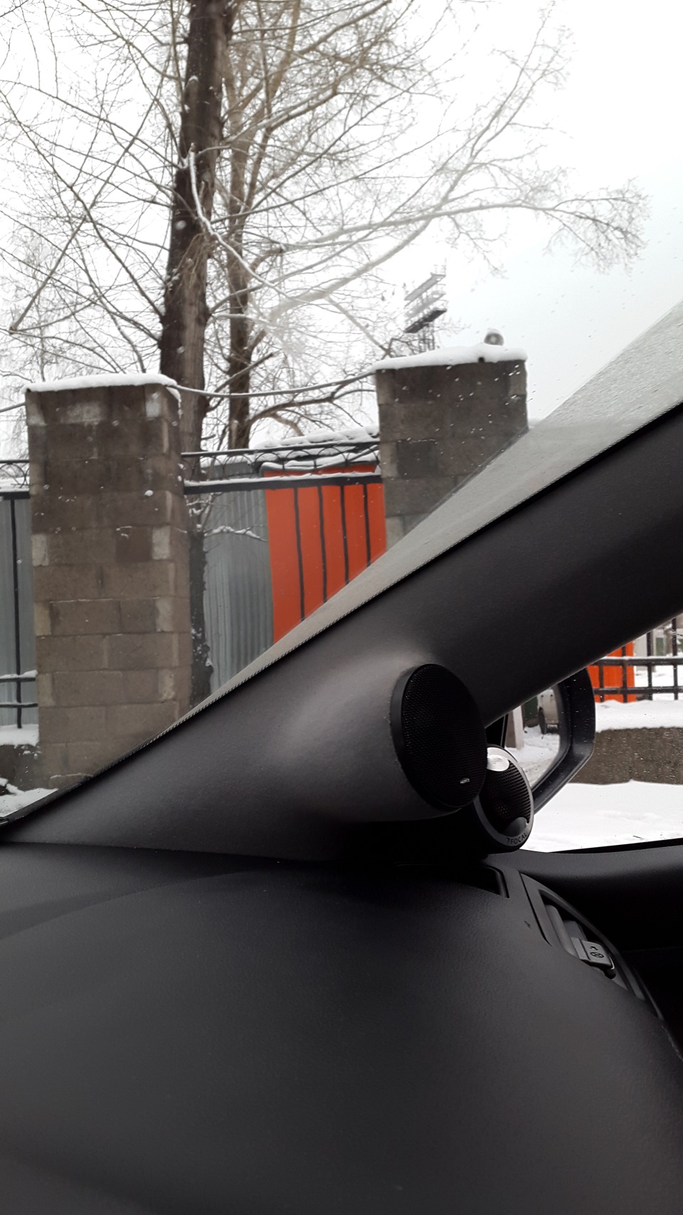 Стойки на Киа Рио с сч динамиками — KIA Rio (3G), 1,6 л, 2015 года ...