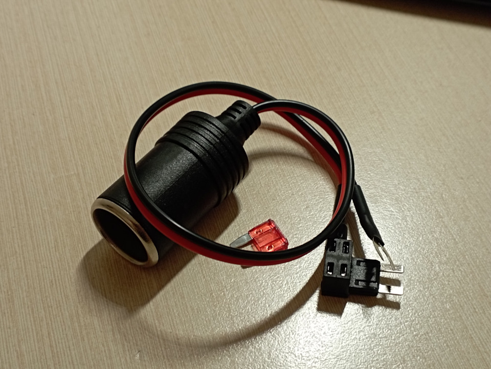 #26 Подключение регистратора к блоку предохранителей — Renault Fluence ...