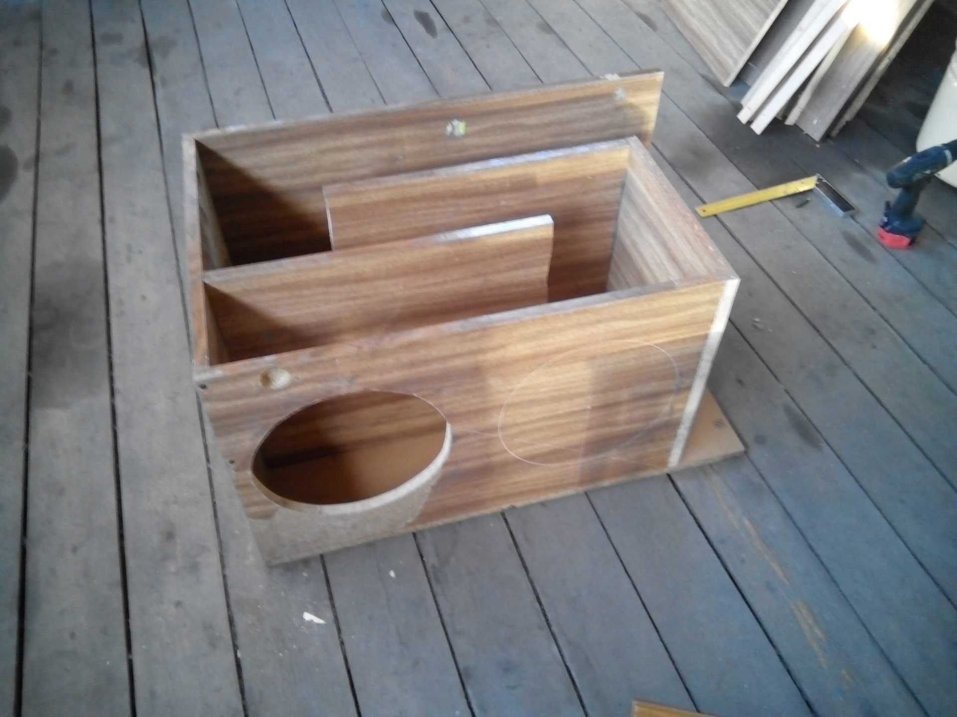 Первый саб чв(бюджетный вариант) — Lada 2114, 1,5 л, 2006 года ...