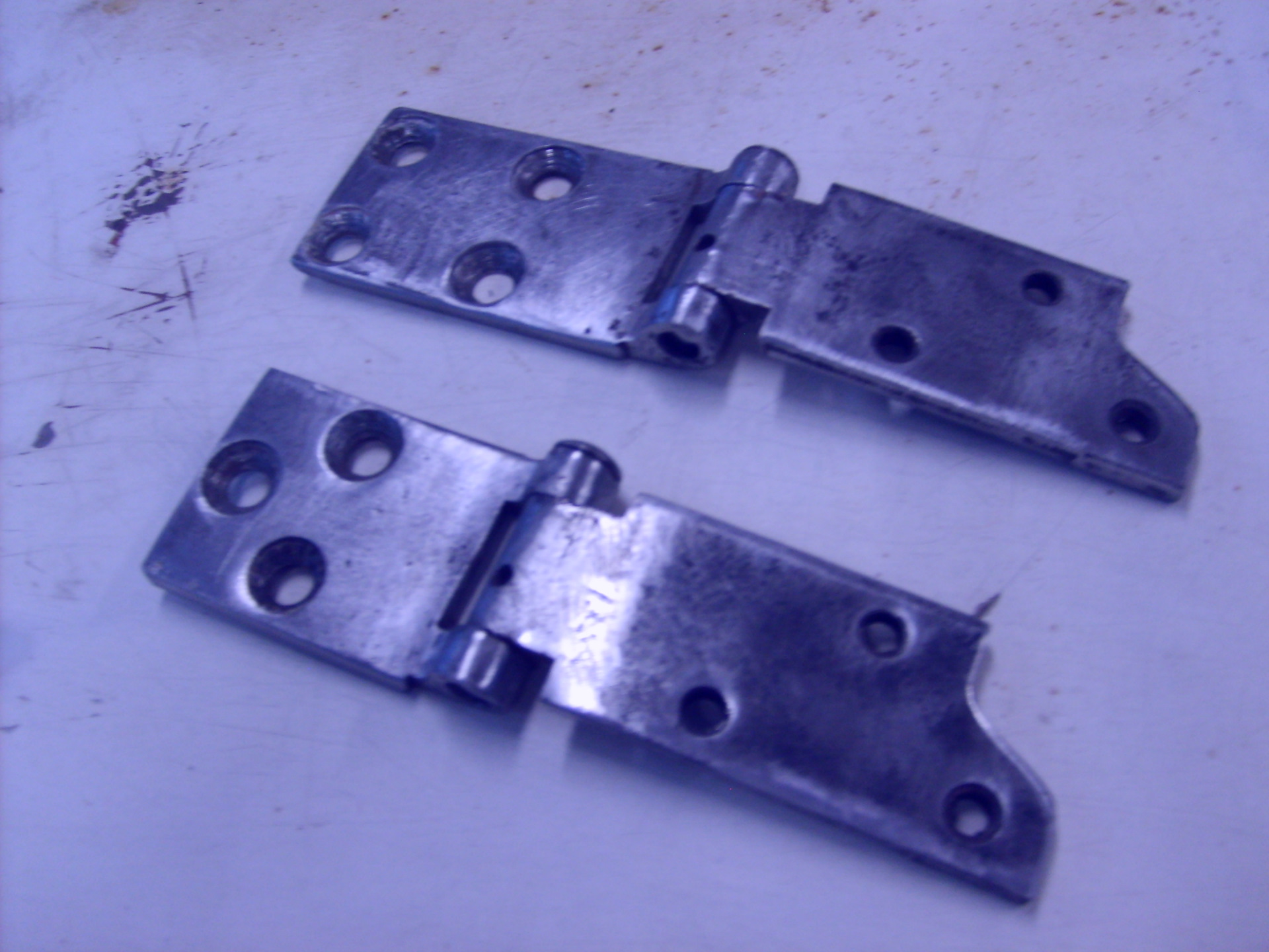 Дверные петли с выносом оси своими руками