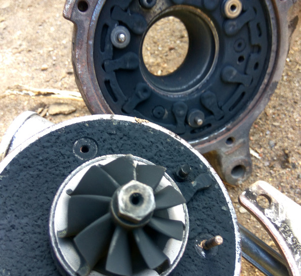 Чистка геометрии турбины. Чистка геометрии турбины. Чистка геометрии турбины. Геометрия турбины вольво хс90 дизель. Афн чистка геометрии турбины.