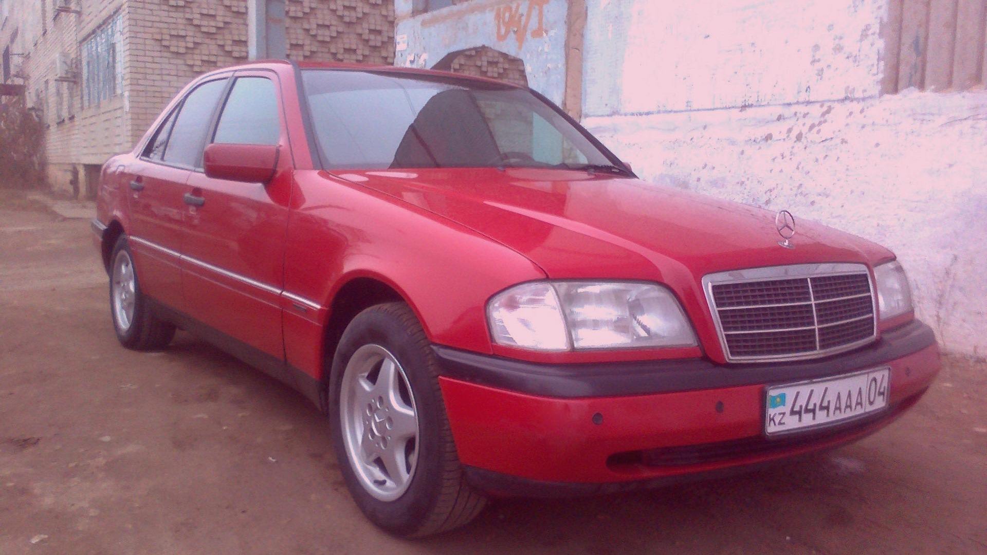 Продажа Mercedes-Benz C-class (W202) 1995 (бензин, МКПП) — с историей  обслуживания — DRIVE2.RU