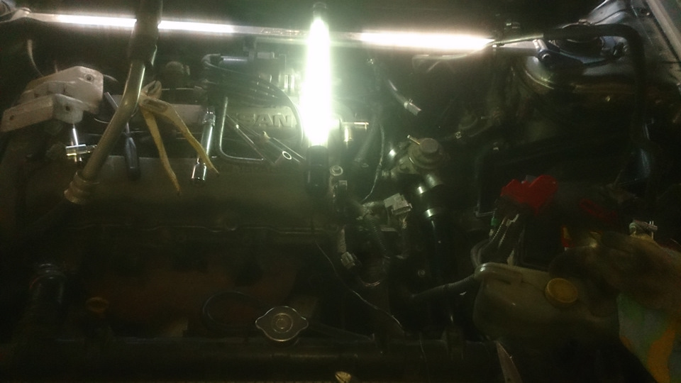 Турбина то дует, то не дует (часть 2) — Nissan Avenir (2G), 2 л, 1998 ...