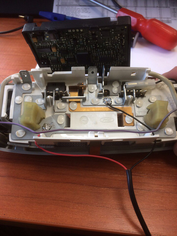 Подключение радар-детектора без висячих проводов — Ford Focus II Sedan ...