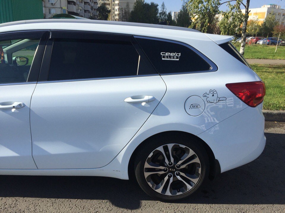 Фото в бортжурнале KIA Ceed SW (2G)