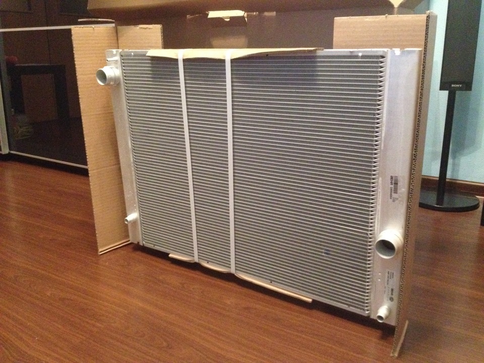 радиатор бмв е60 n52. радиатор охлаждения е60. радиатор бмв е60. радиатор охлаждения бмв е65. радиатор н52 бмв е60.