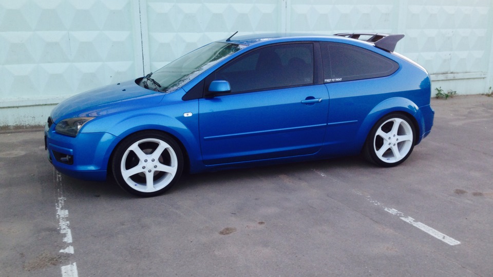 Ford Focus 2 РєСѓРїРµ Р±РµР»С‹Р№