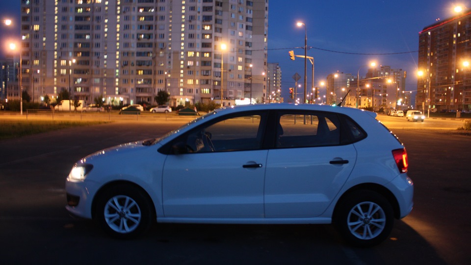 Бампер — Volkswagen Polo Hatchback Mk5, 1,4 л, 2010 года | запчасти ...
