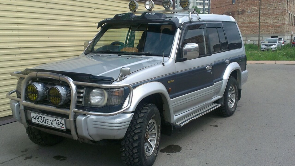 Mitsubishi Pajero (2G) 2.5 дизельный 1992 | дизель 4д56 турбо на DRIVE2