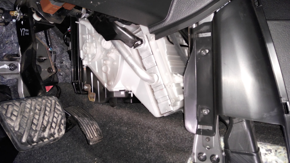Замена воздушного фильтра — Nissan X-Trail II (t31), 2 л, 2012 года ...