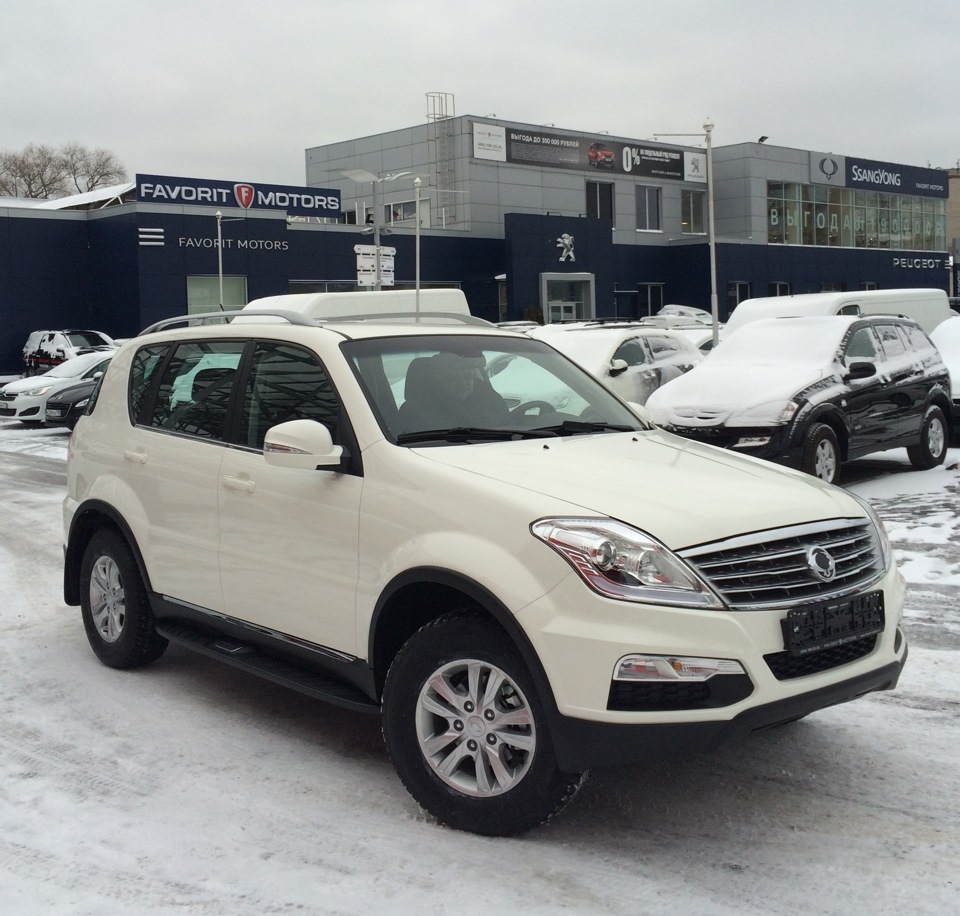Заехал посмотреть на Рекстона. — Chevrolet Captiva (1G), 2,2 л., 2012 ...