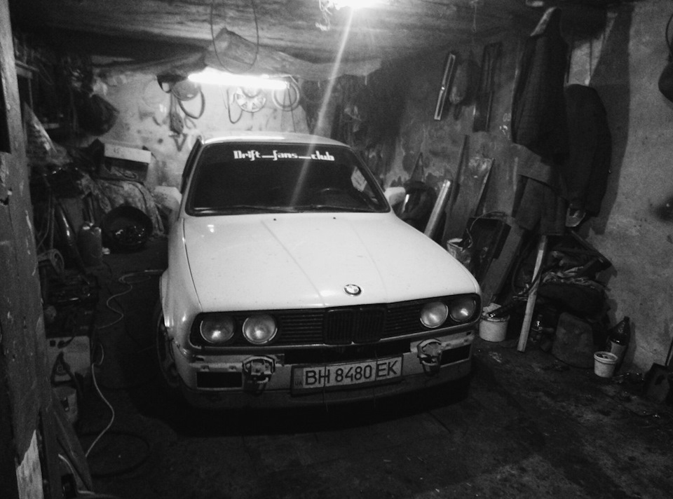 bmw-3-series-e30-2-5-1986