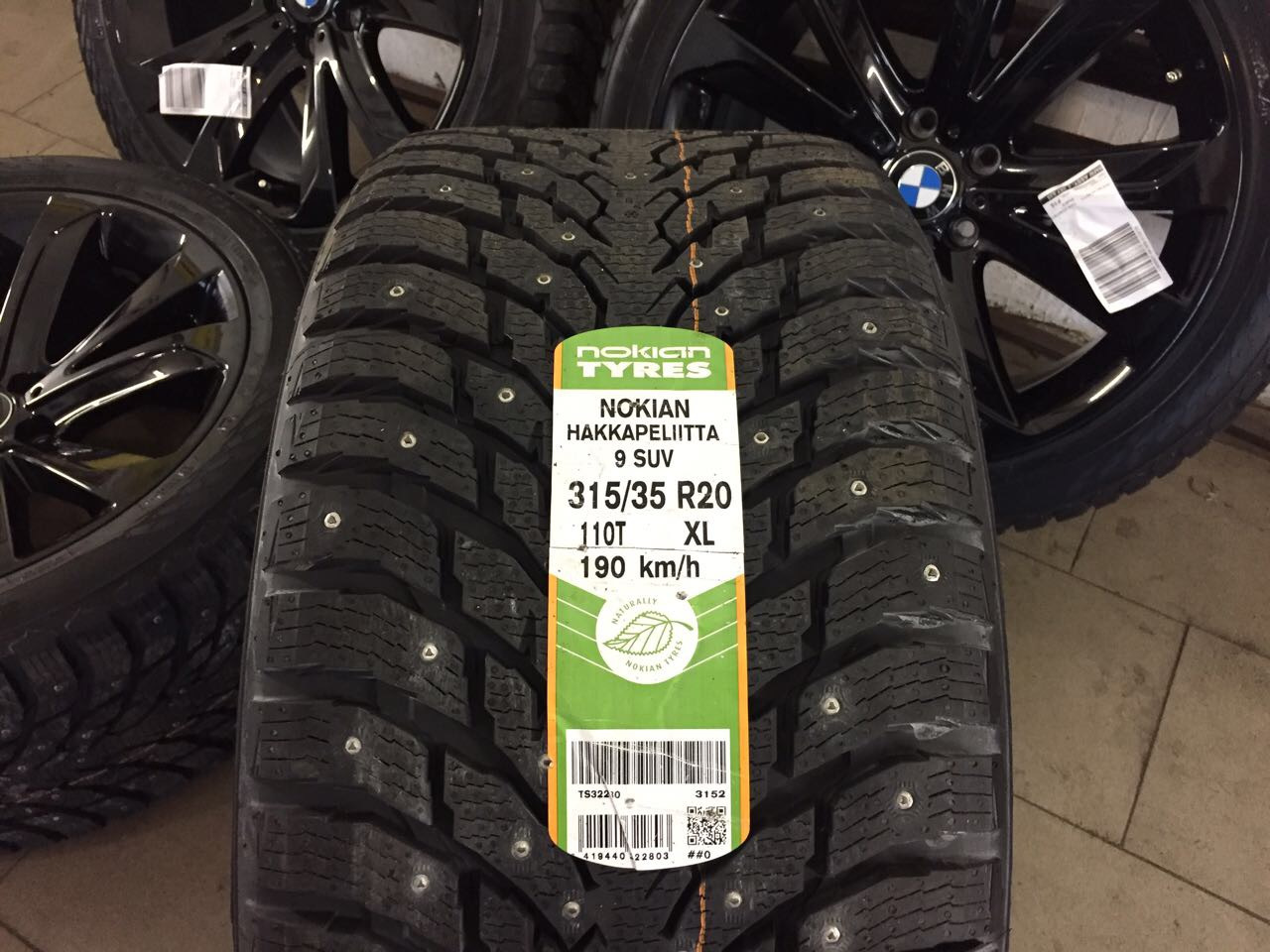 Nokian tyres hakkapeliitta 9. Nokian Hakkapeliitta 9 SUV 315/35r20. Nokian Tyres Hakkapeliitta 9 SUV. Nokian Tyres Hakkapeliitta 9 SUV 275 40 r21. Nokian Tyres Hakkapeliitta 9 SUV 315/40 r21.