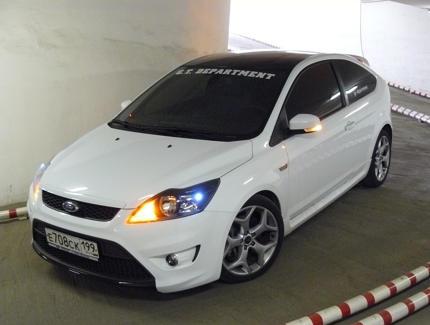 Ford Focus RS - Car and Driver