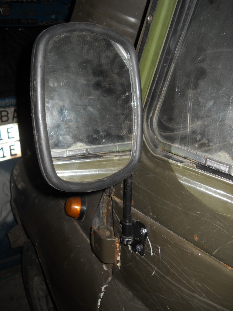Купить зеркала на уаз. Зеркало боковое УАЗ 469. Зеркала на УАЗ 469. Крепление зеркал на УАЗ 469.