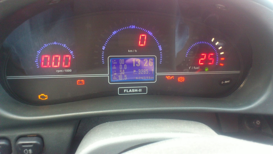 Приборная понель — Lada 21124, 1,6 л, 2008 года | аксессуары | DRIVE2