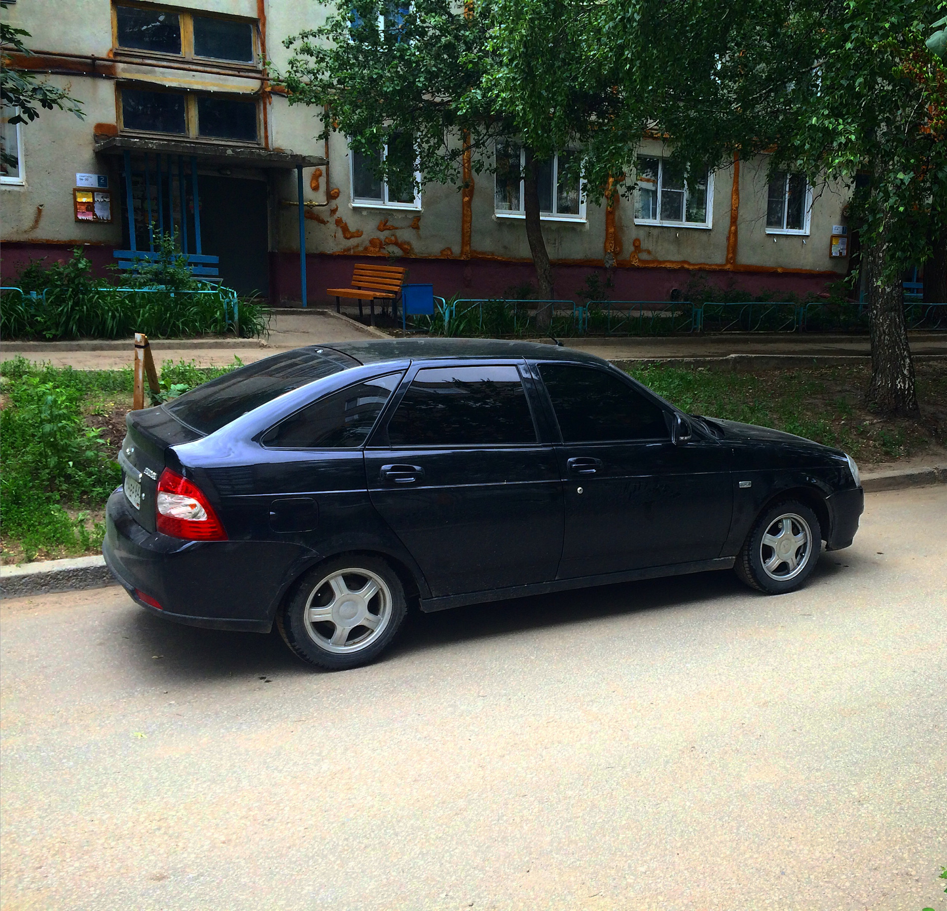 The end — Lada Приора хэтчбек, 1,6 л, 2008 года | продажа машины | DRIVE2