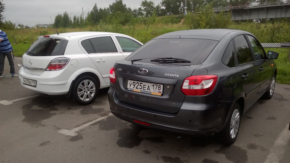 Тонировка, полировка, регистрация в ГИБДД — Lada Гранта Лифтбек (1G), 1 ...