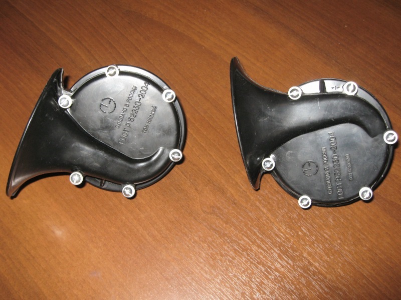 Звуковой сигнал от "Волги" — Lada Калина универсал, 1,4 л, 2012 года ...