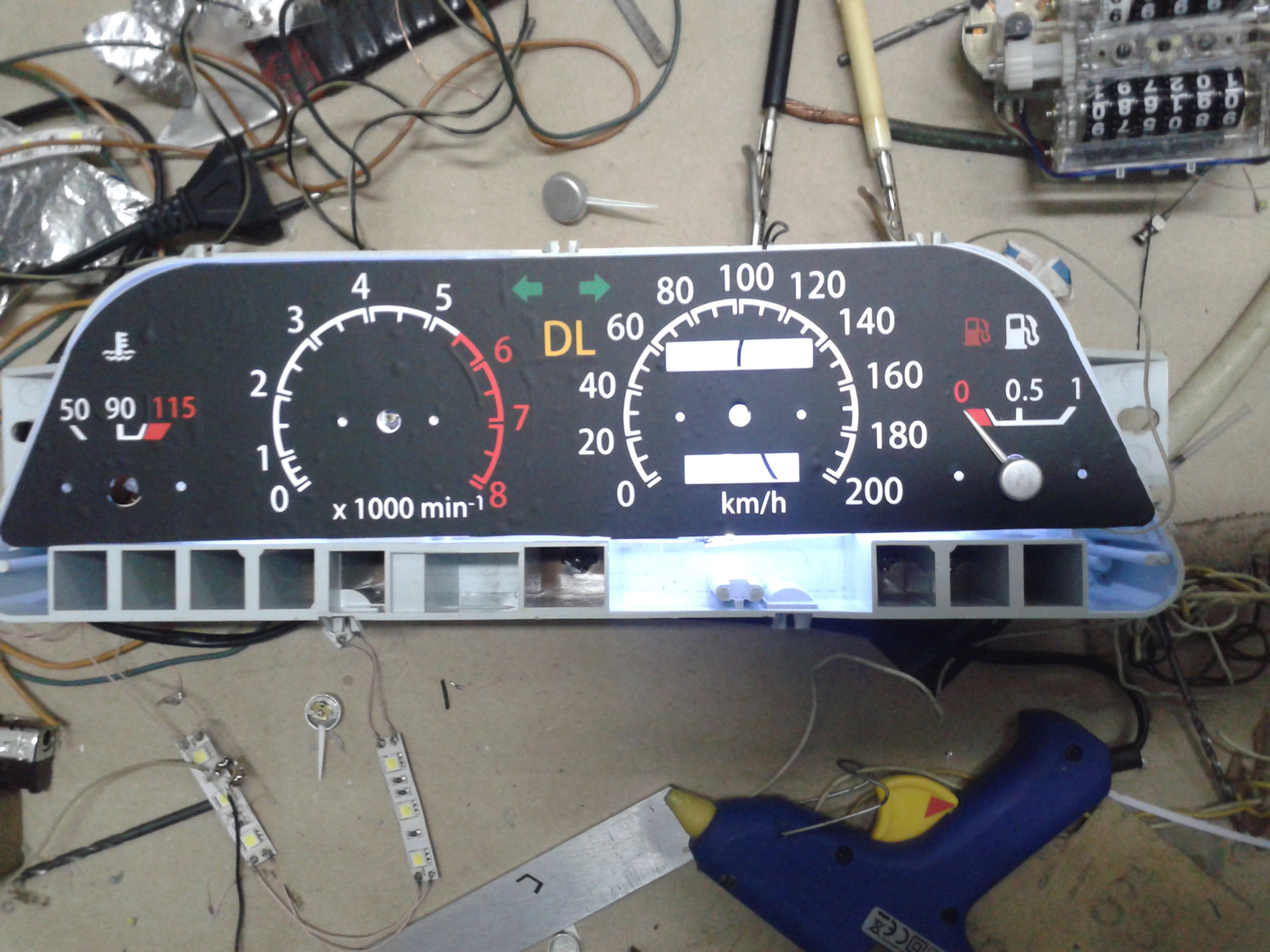 Подсветка щитка приборов ваз 2110 старого образца