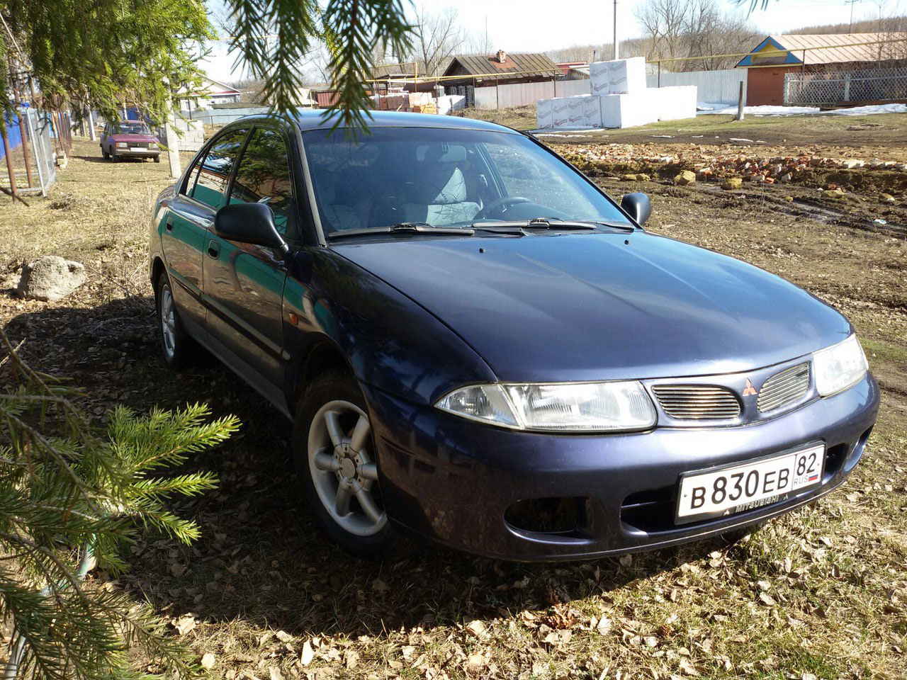 Mitsubishi carisma 1.6