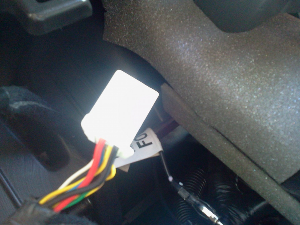 Свет в перчаточном ящике — Hyundai Elantra (5G), 1,6 л, 2012 года ...