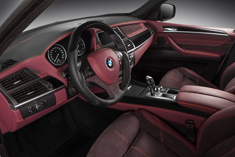 BMW f30 перетяжка Торпедо кожей