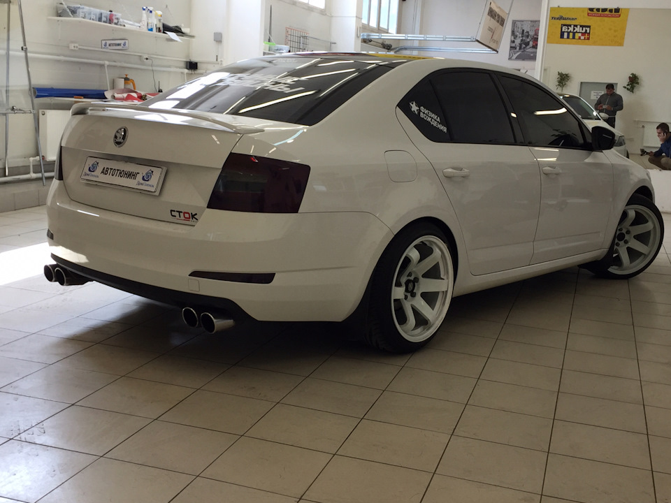 Skoda Octavia RS камуфляж