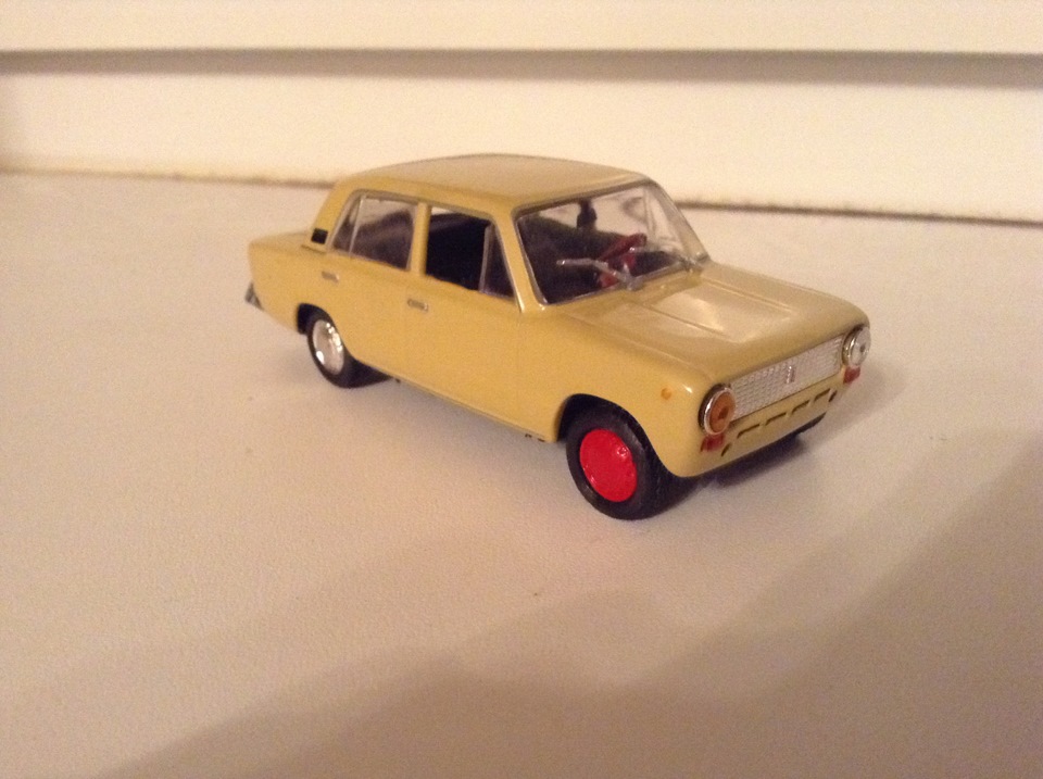 Купить Модель Ваз 21011