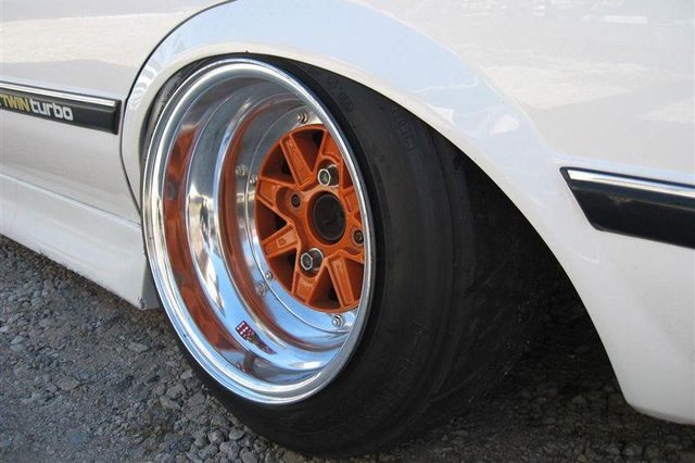 Безумства и классика японского тюнинга, или Как вкорячить «хиппари» на ...