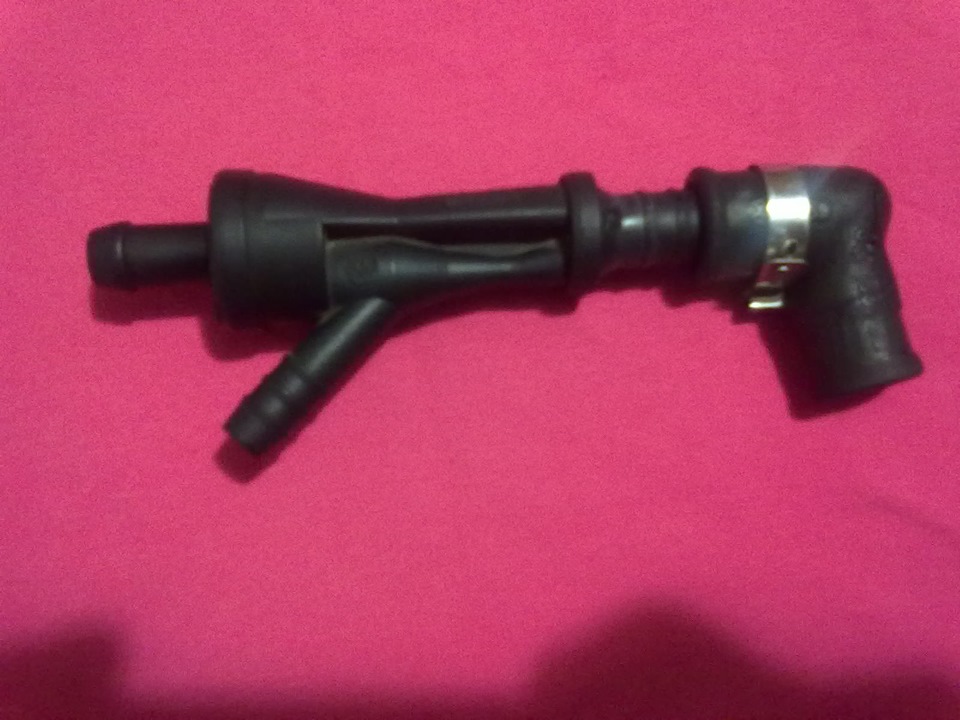 эжекционный насос пассат б5 1. 8. 8t эжекционный насос. эжекционный насос б5. эжекционный насос пассат б5 1.