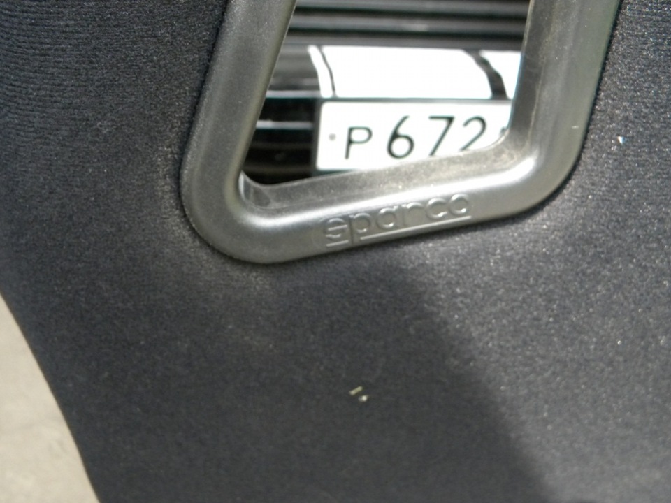 Продаю Ковши Sparco + четырехточечные ремни Sparco — Ford Mustang (3G ...