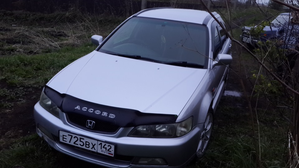 продам или поменяю аккорд на 12-ку, приору — Honda Accord Wagon (6G), 2 ...