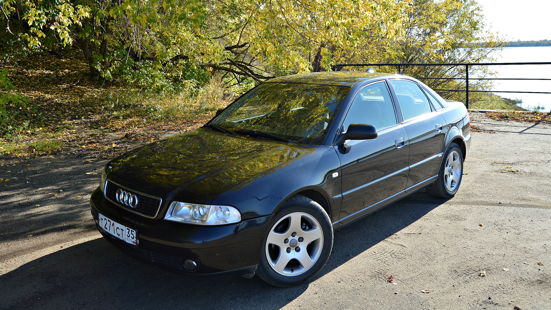 Audi A4 (B5) 1.6 бензиновый 2000 | 1.6 ALZ на DRIVE2