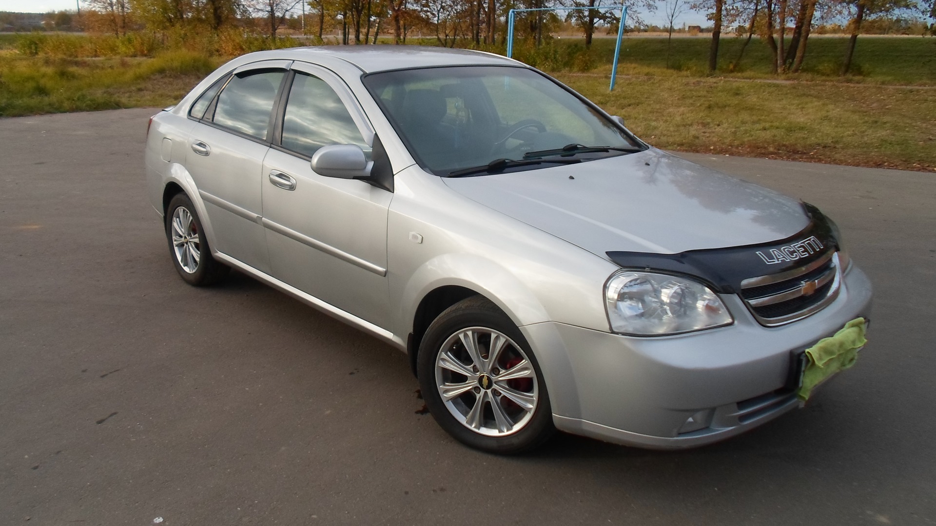 Chevrolet Lacetti серый