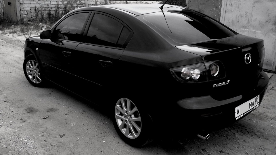 Mazda 3 drive2. Mazda 3 BK drive2. Мазда 3 2009 черная. Мазда 3 с черными шильдиками. Mazda 3 2007 хэтчбек.