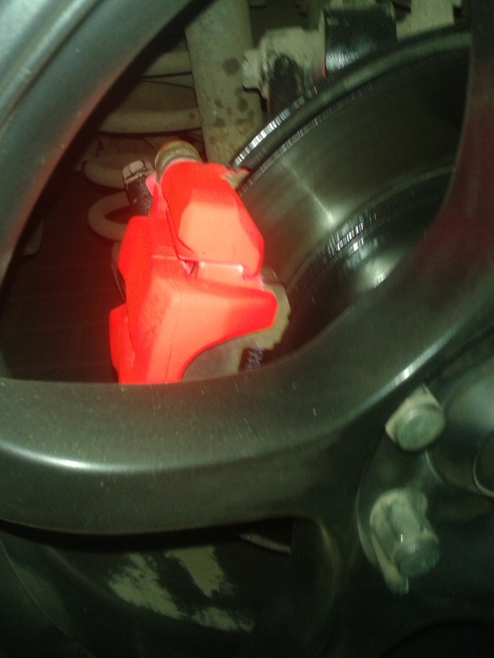 Суппорта в красный — Honda Civic 4D (9G), 1,8 л, 2012 года | другое ...