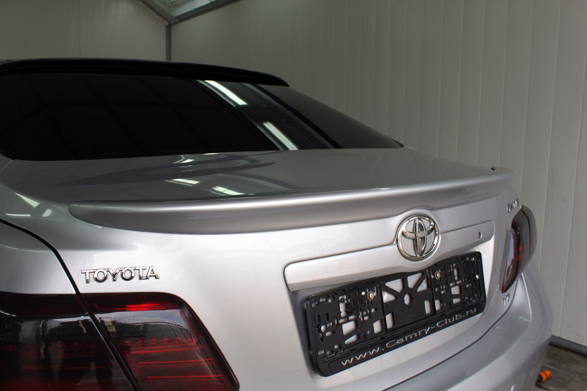 Trunk spoiler - Toyota Camry 24L 2008