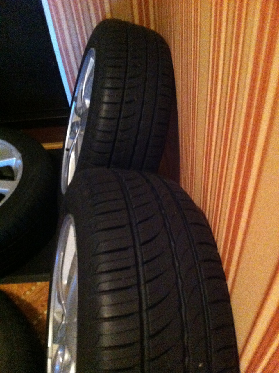 Продам 15 колеса от лифтбека (Остались у меня) — Lada Гранта, 1,6 л ...