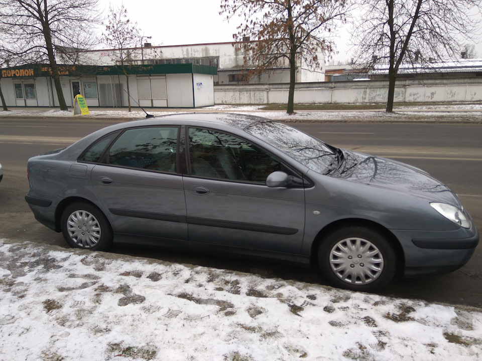 Ситроен ц 5 2001 года. Ситроен c5 2001. Citroen c5 2001 styling. Ситроен с5 седан 2001 года.