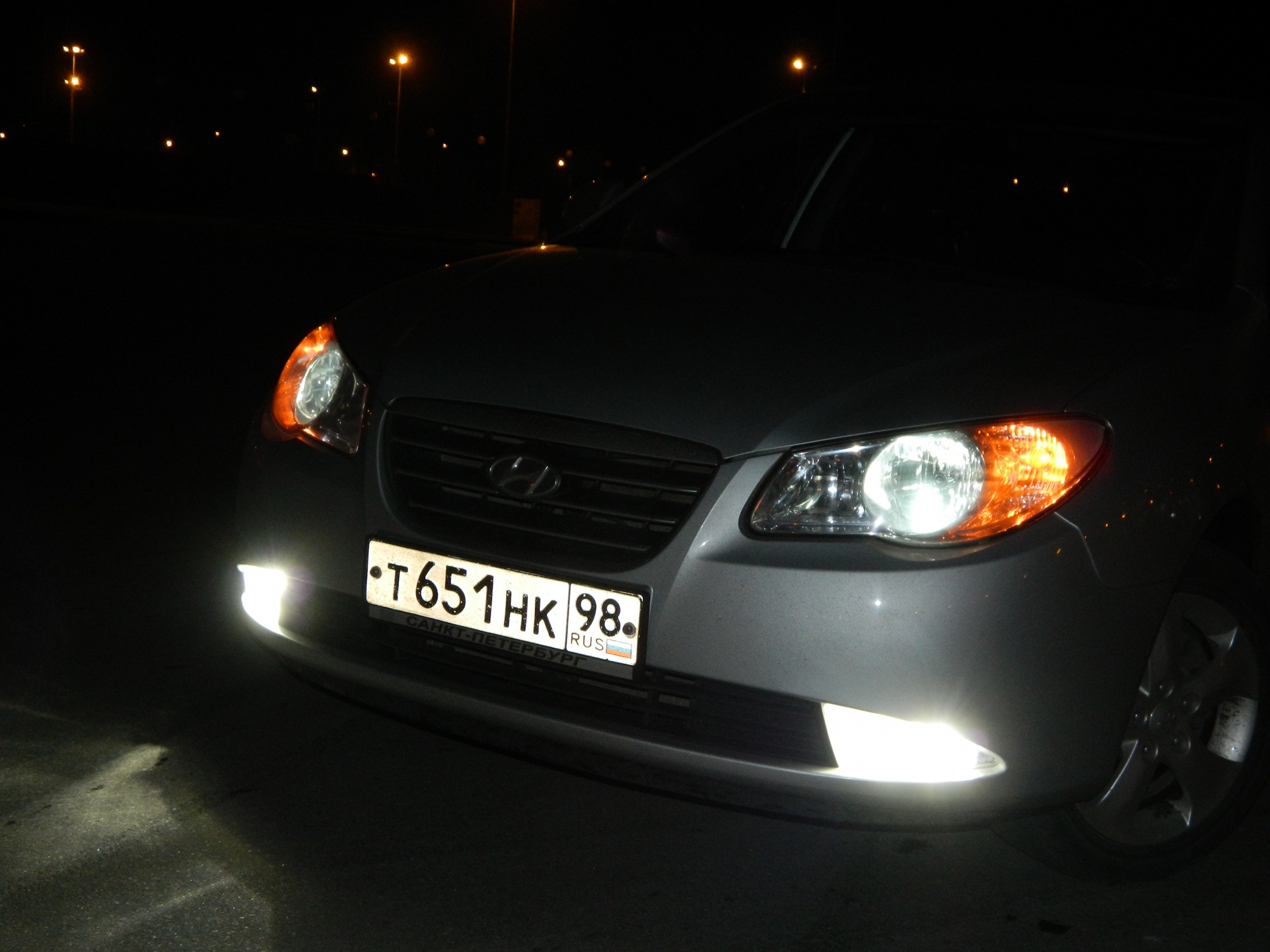 замена ламп в противотуманках — Hyundai Elantra (4G), 1,6 л, 2007 года ...