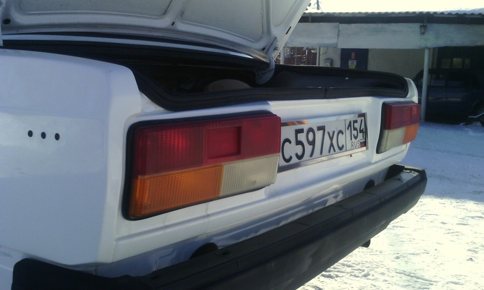 Задние фонари Баку Стайл — Lada 21074, 1,5 л, 2003 года | стайлинг | DRIVE2