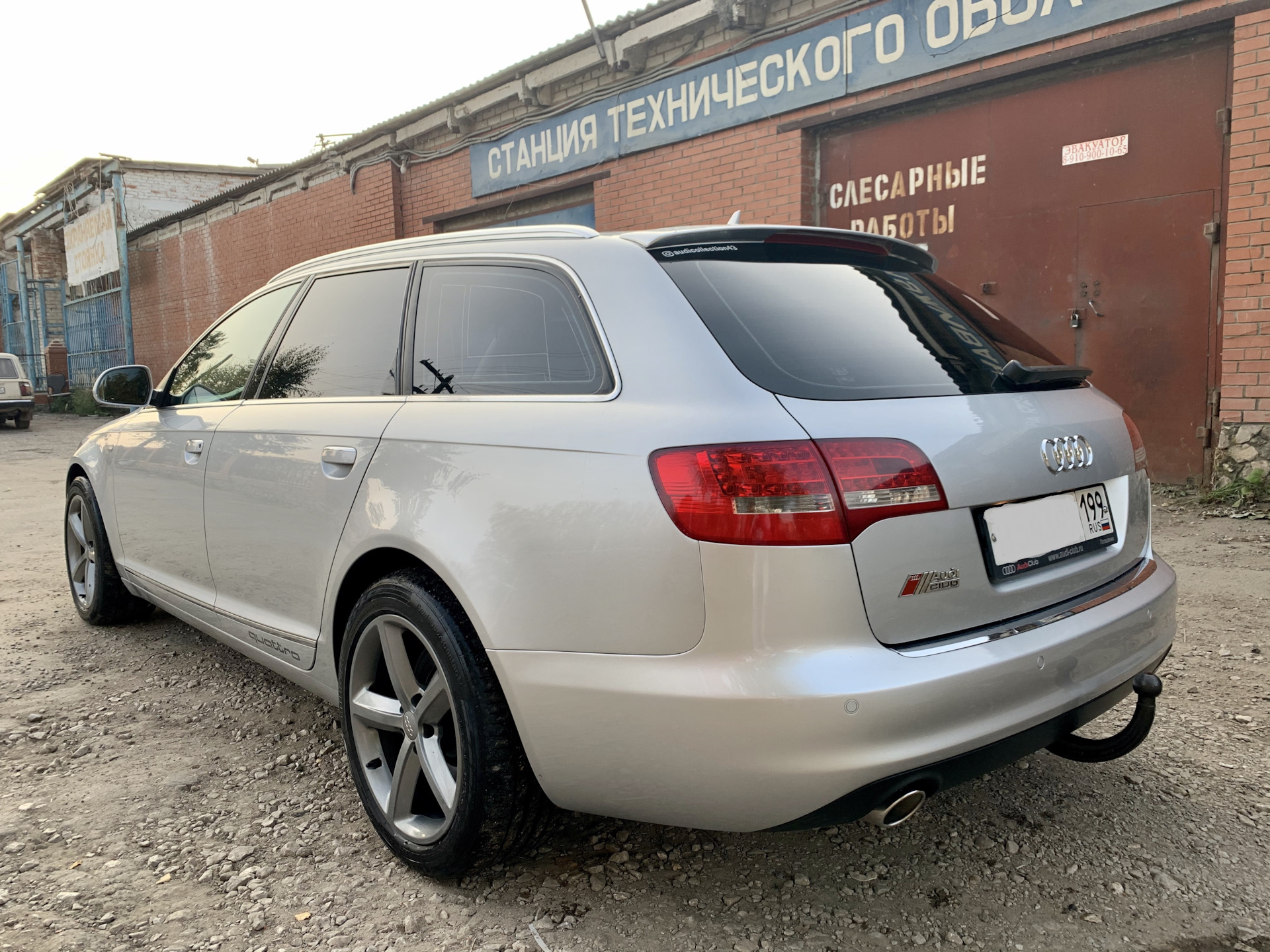 Затянул бампер в плёнку + локальная покраска + помыл радиаторы и ...