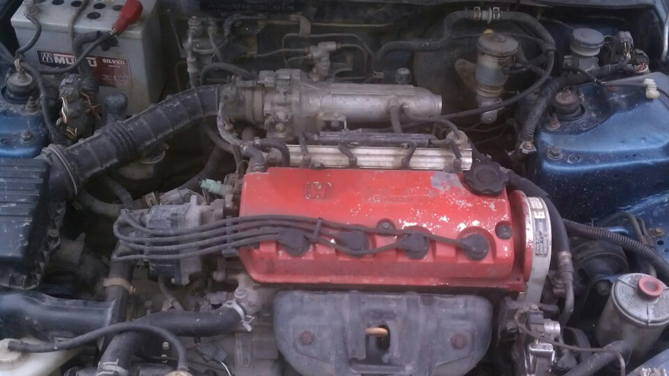 D 15 3. Хонда Цивик d15b2. Мотор d15b2. B15d2 двигатель. Honda d15b2 инжектор.