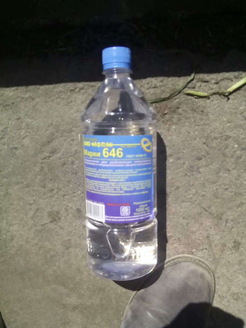 Чистка фильтра грубой очистки топливного насоса (сеточка) — Mazda 626 ...